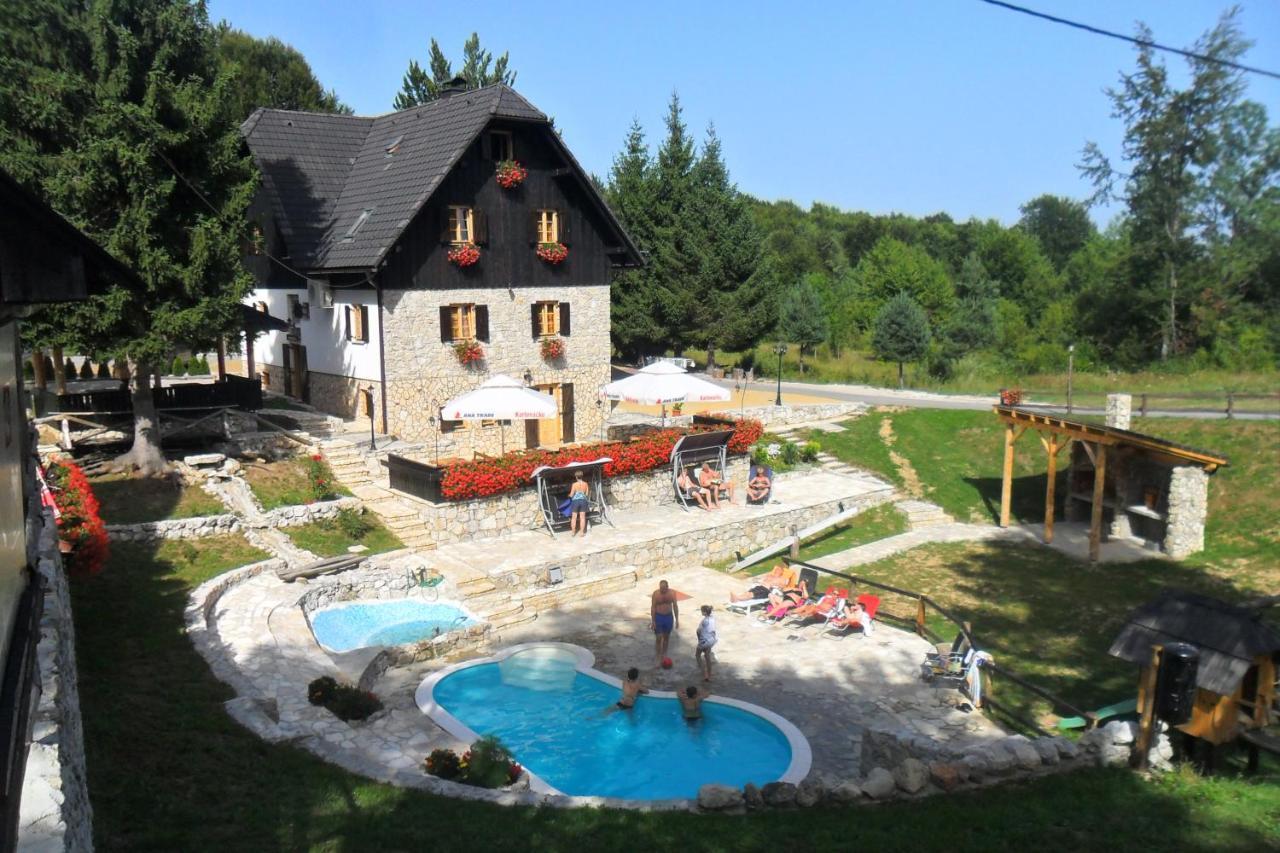 Plitvice Etno House I Bed & Breakfast Plitvicka Jezera Exterior photo