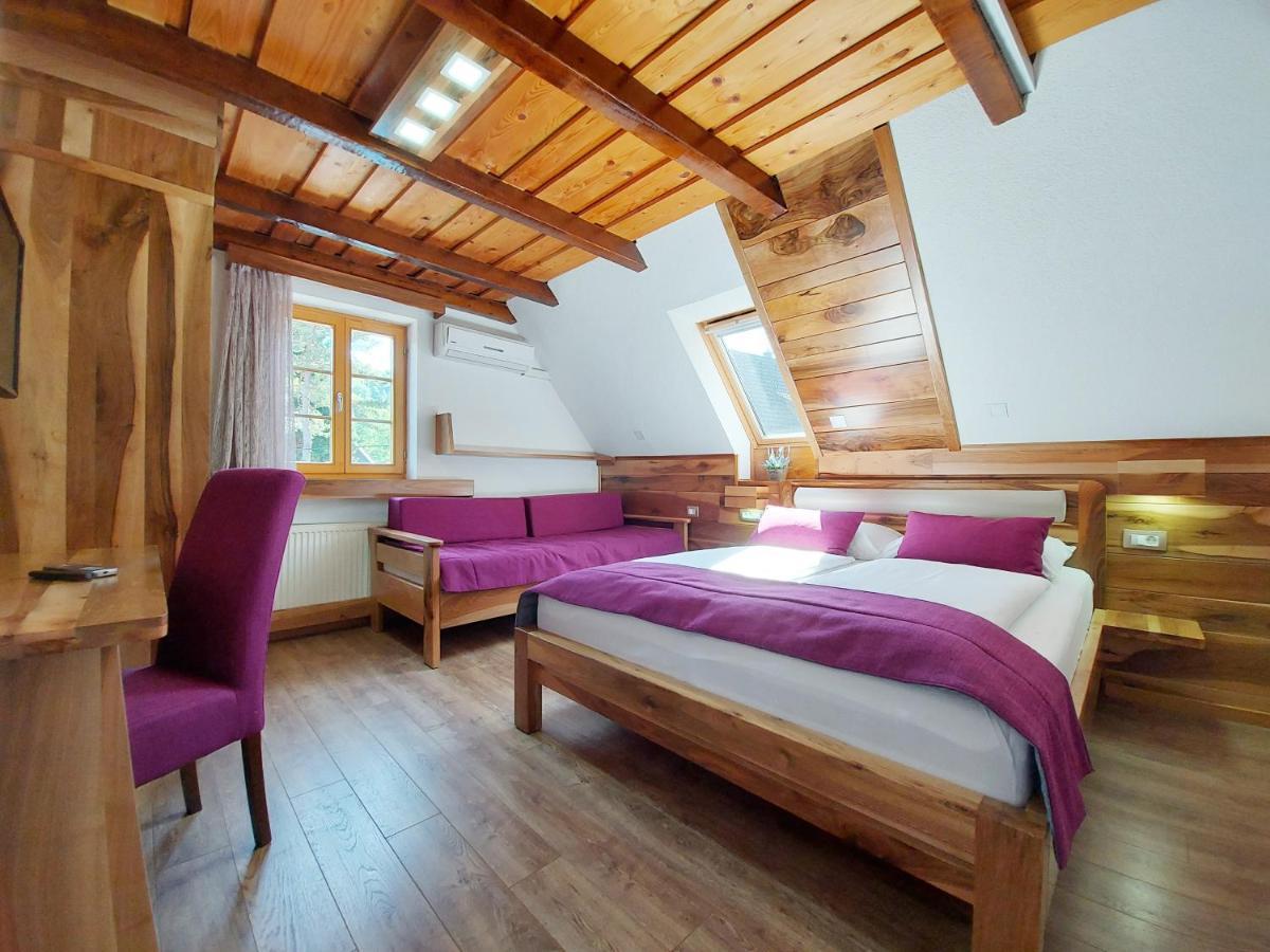 Plitvice Etno House I Bed & Breakfast Plitvicka Jezera Exterior photo