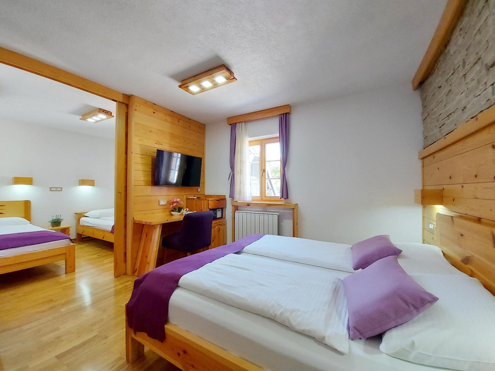 Plitvice Etno House I Bed & Breakfast Plitvicka Jezera Exterior photo